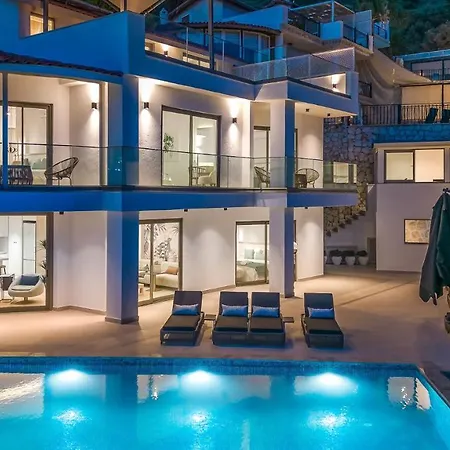 Casa Che Hotel *